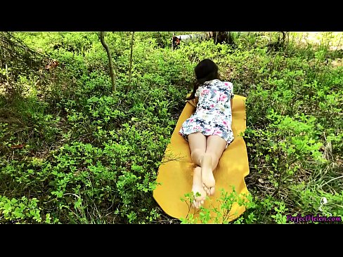 ❤️ டிண்டரில் உள்ள அந்நியன் என் பெண்ணை சுயஇன்பம் செய்து காடுகளில் உணர்ச்சிவசப்படுகிறான் தரமான ஆபாச ta.pornokey.ru